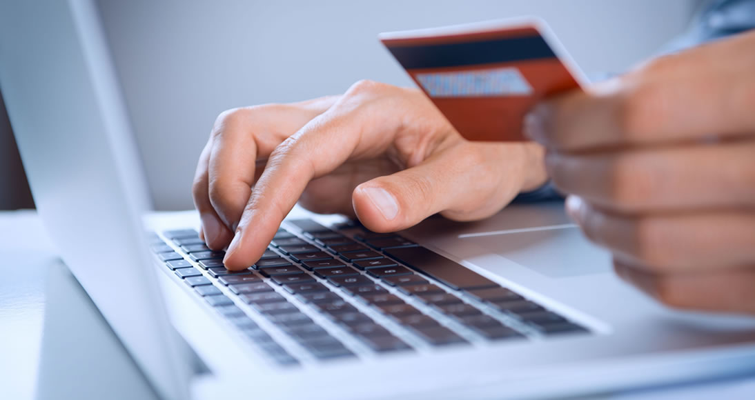 Veja neste artigo como escolher um gateway de pagamento para loja virtual, um etapa de suma importância tanto do ponto de vista de segurança do e-commerce como também da aceitação e confiabilidade transmitida pela loja virtual.